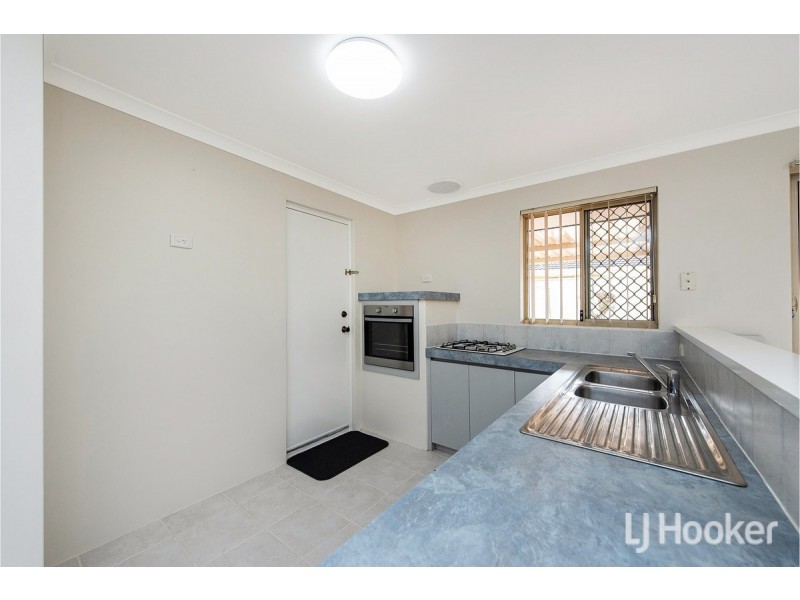 6 Adare Place, Coodanup WA 6210