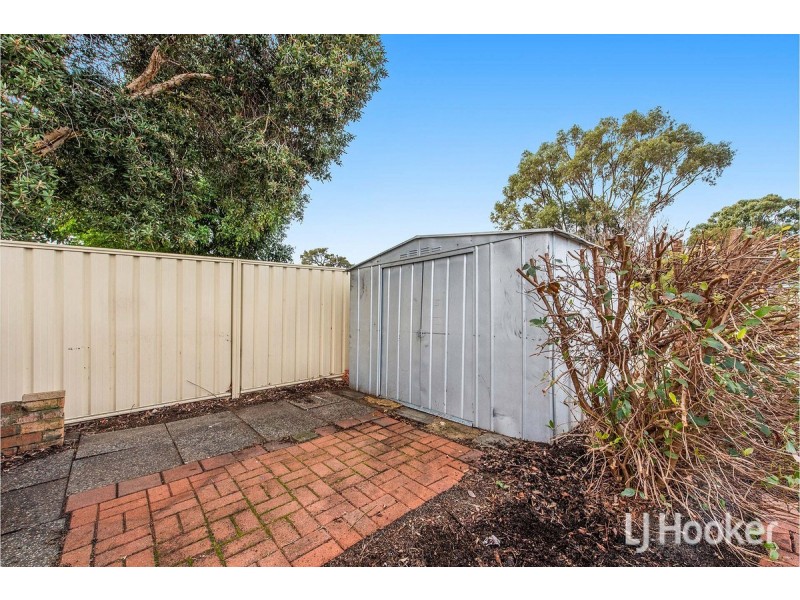 6 Adare Place, Coodanup WA 6210