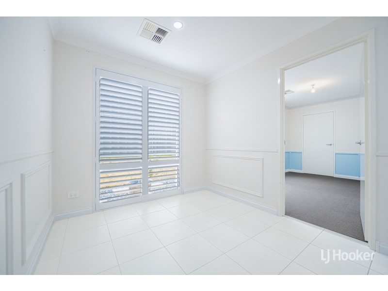 27 Moonee Street, Lakelands WA 6180