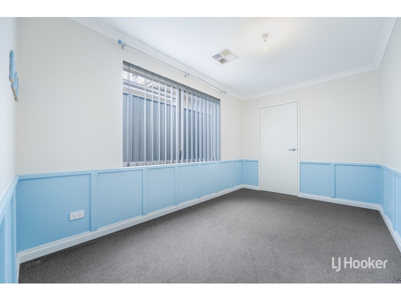 27 Moonee Street, Lakelands WA 6180