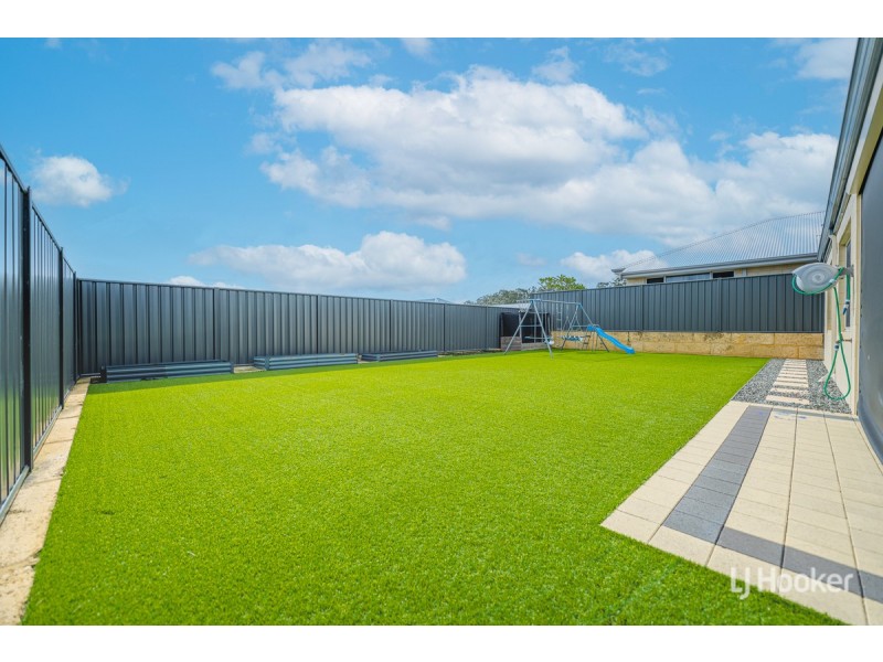 27 Moonee Street, Lakelands WA 6180