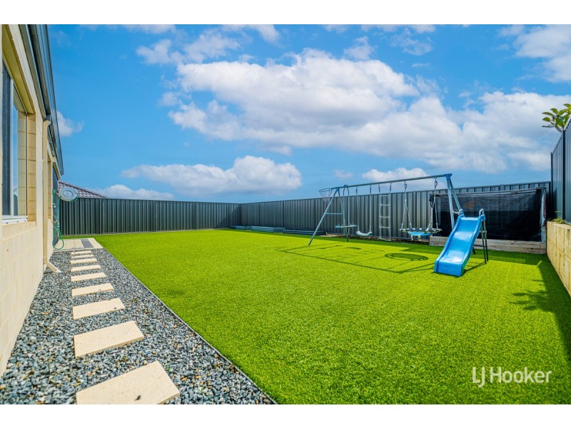 27 Moonee Street, Lakelands WA 6180