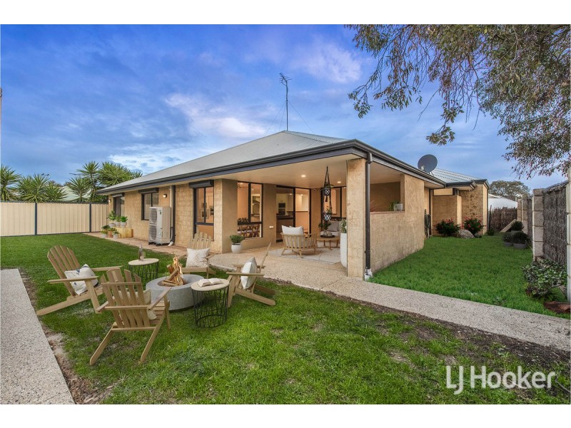 39 Mariners Cove Drive, Dudley Park WA 6210