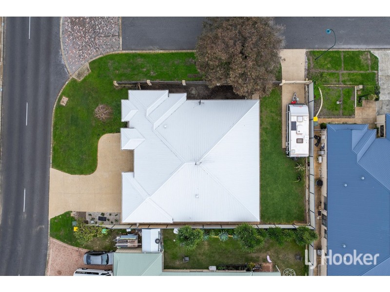 39 Mariners Cove Drive, Dudley Park WA 6210