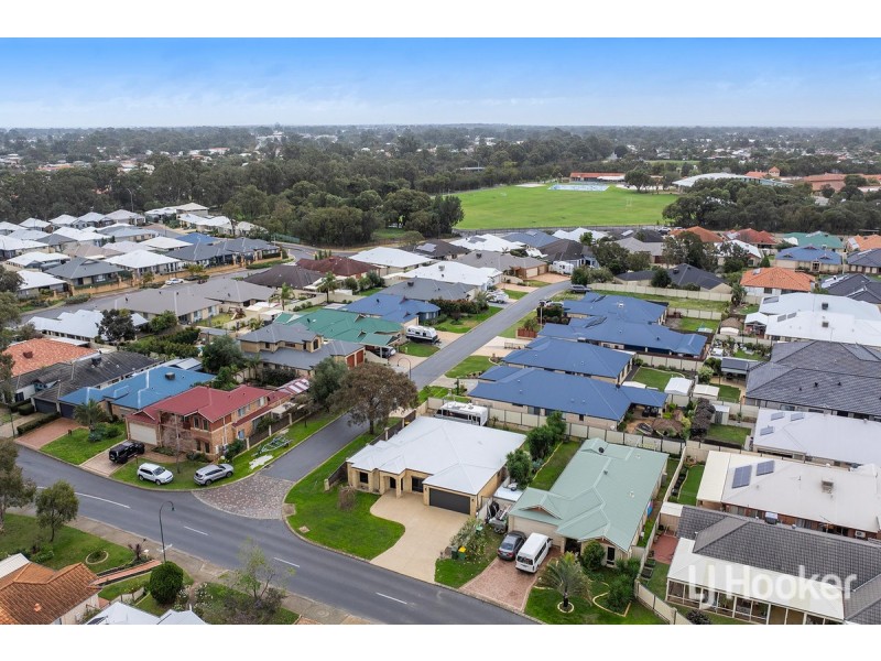 39 Mariners Cove Drive, Dudley Park WA 6210