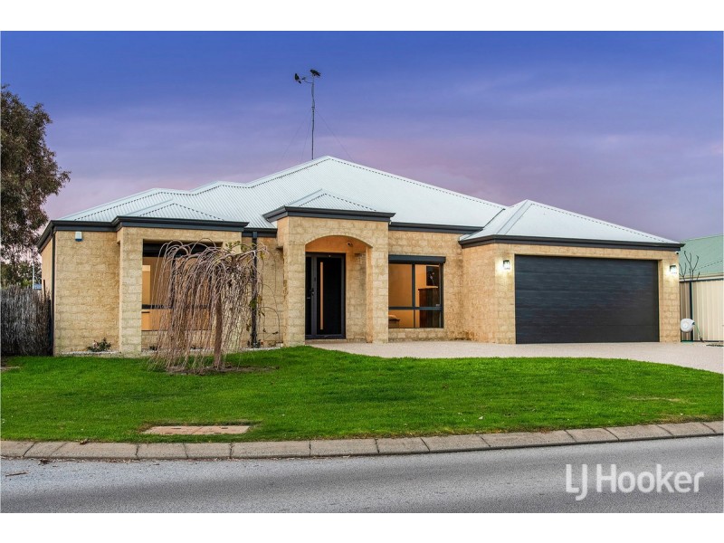 39 Mariners Cove Drive, Dudley Park WA 6210