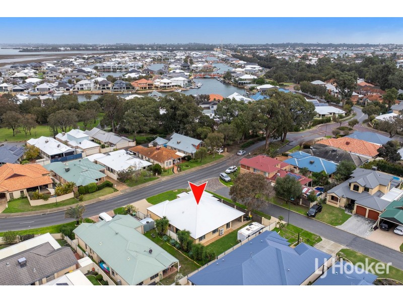 39 Mariners Cove Drive, Dudley Park WA 6210