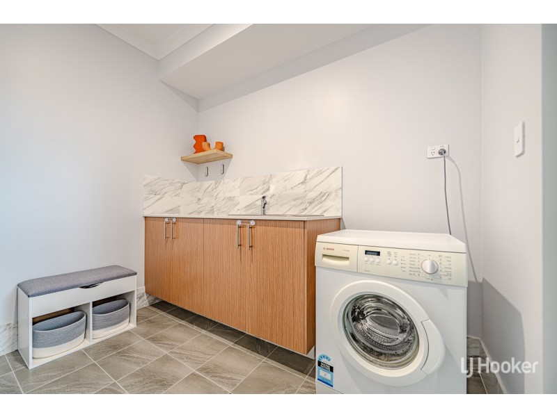 34 Acerosa Boulevard, Halls Head WA 6210