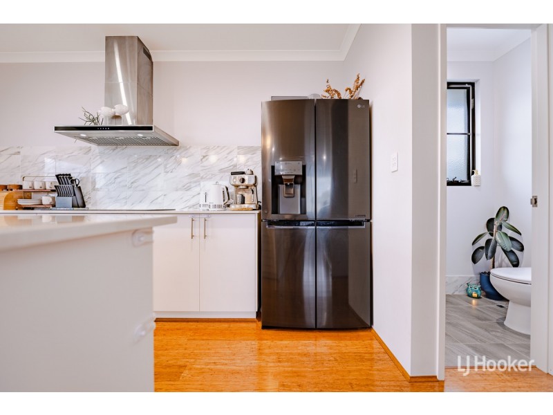 34 Acerosa Boulevard, Halls Head WA 6210