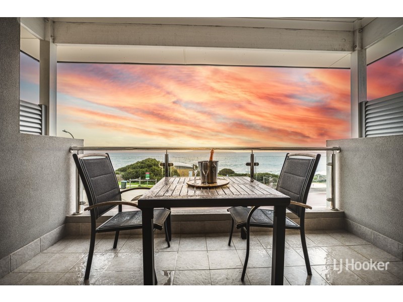 34 Acerosa Boulevard, Halls Head WA 6210