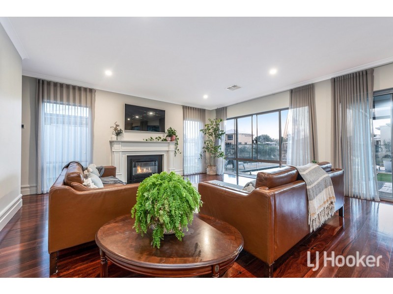 90 Cormorant Key, Wannanup WA 6210