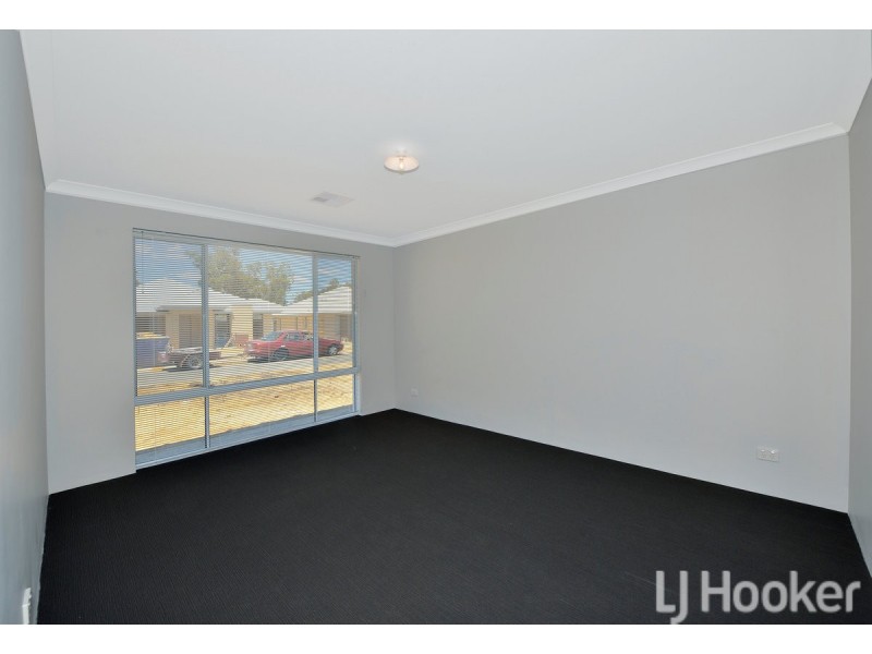 7 Scrubwren Way, Erskine WA 6210