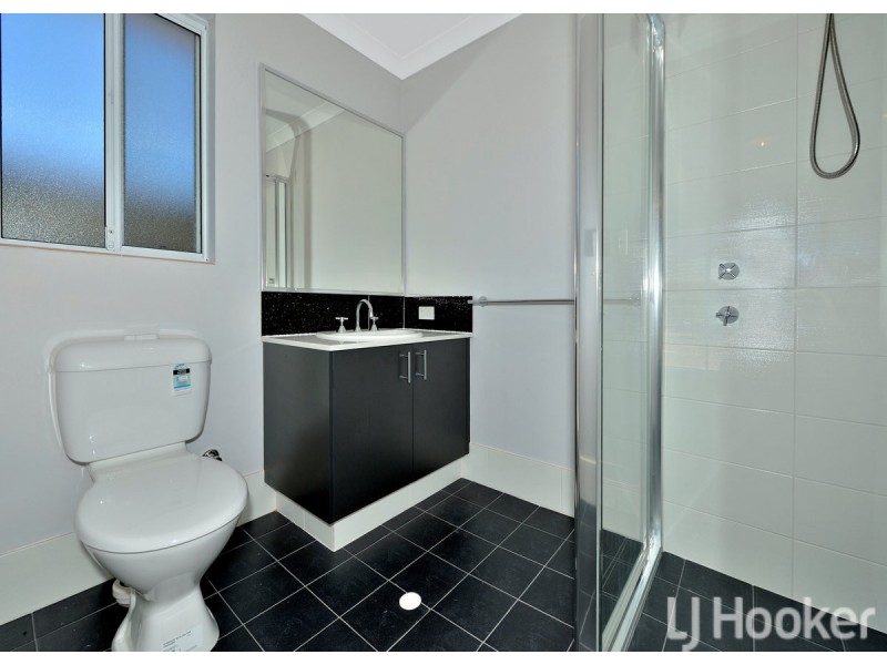 7 Scrubwren Way, Erskine WA 6210