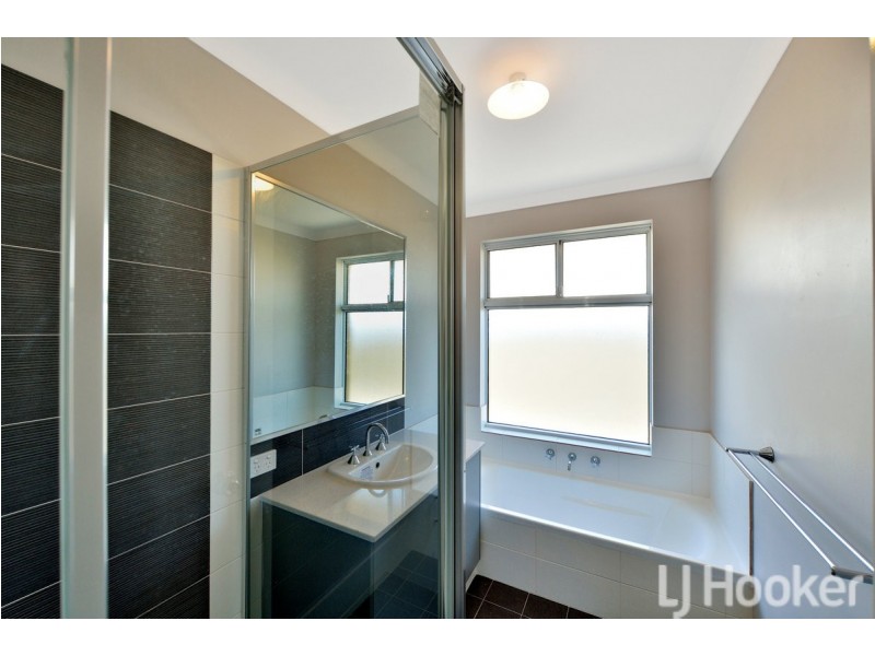 7 Scrubwren Way, Erskine WA 6210