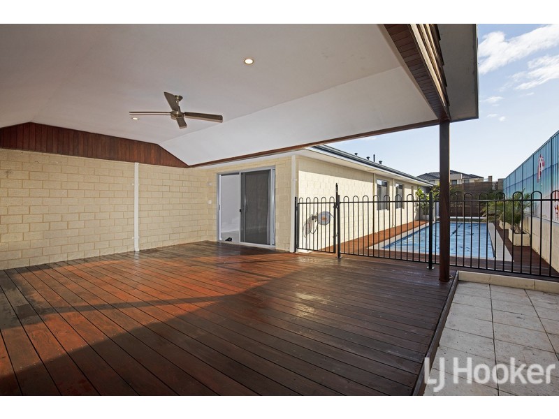 12 Anchorage Rise, Singleton WA 6175