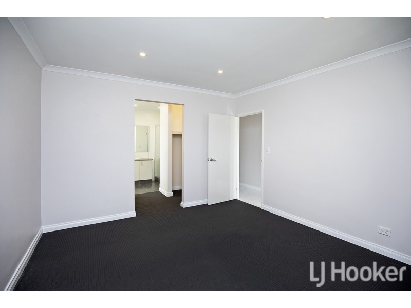 12 Anchorage Rise, Singleton WA 6175