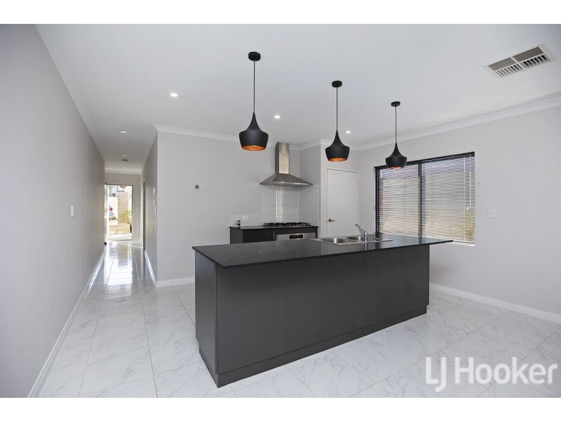 12 Anchorage Rise, Singleton WA 6175