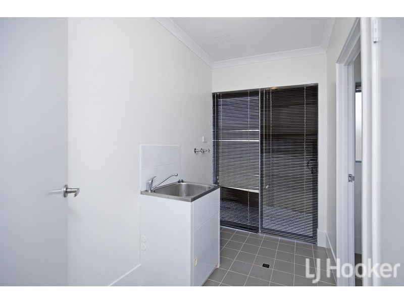 12 Anchorage Rise, Singleton WA 6175