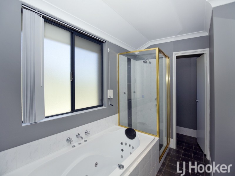 14 Bibbulmun Meander, Ravenswood WA 6208