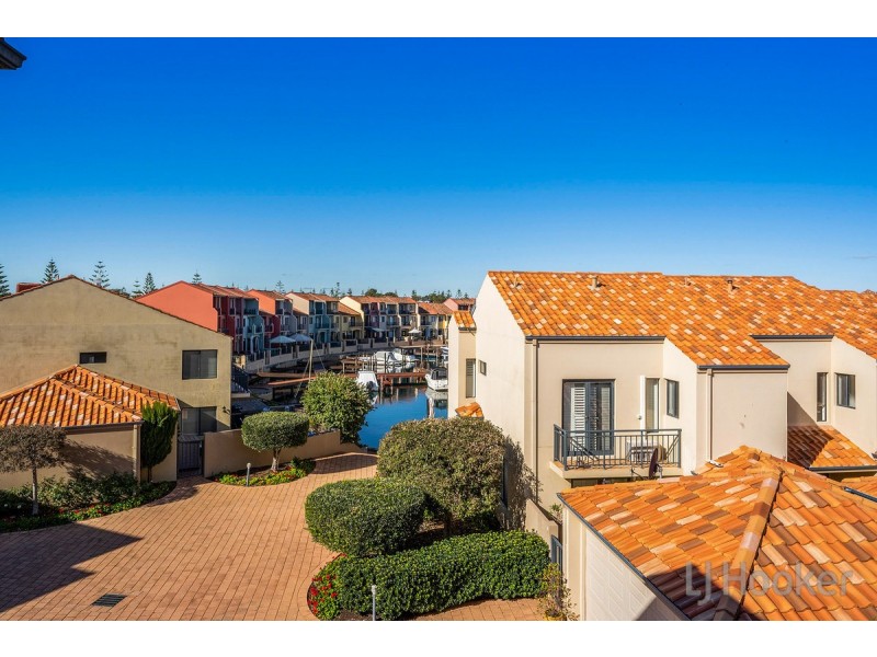 6/69 Westview Parade, Wannanup WA 6210