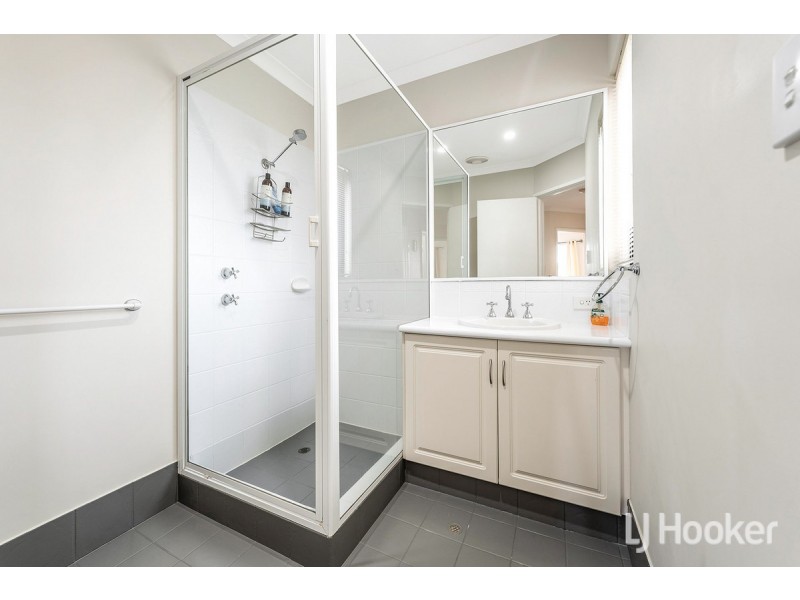 6/69 Westview Parade, Wannanup WA 6210