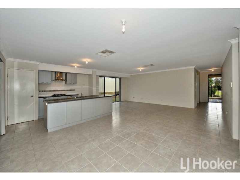 29 Karri Karri Pass, Lakelands WA 6180