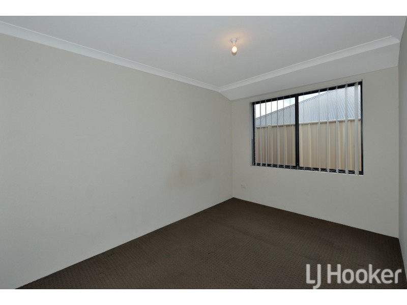 29 Karri Karri Pass, Lakelands WA 6180