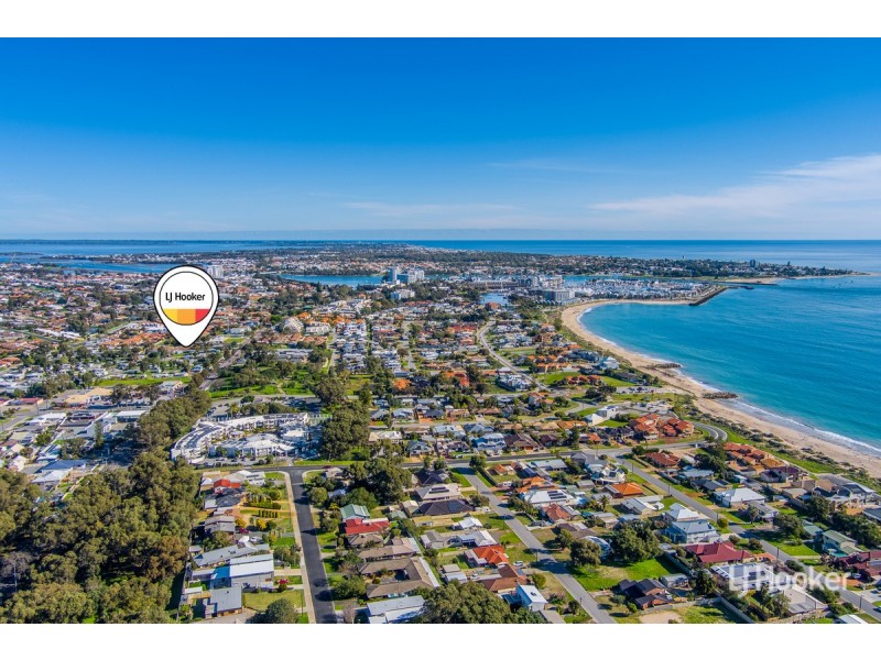 2/2-4 Andrew Street, Mandurah WA 6210