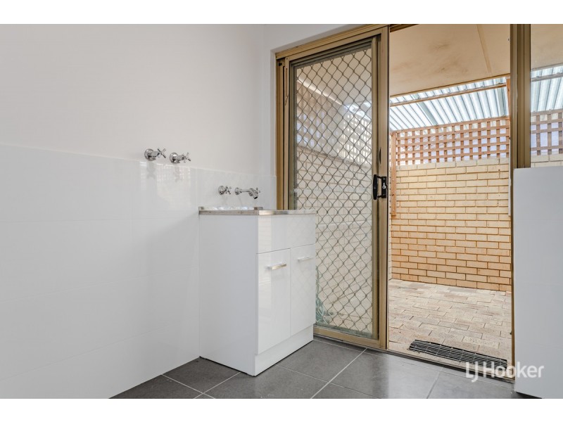 2/2-4 Andrew Street, Mandurah WA 6210