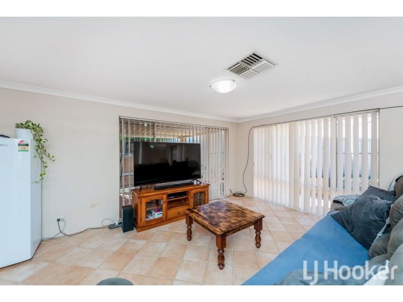 14 Peron Place, San Remo WA 6210