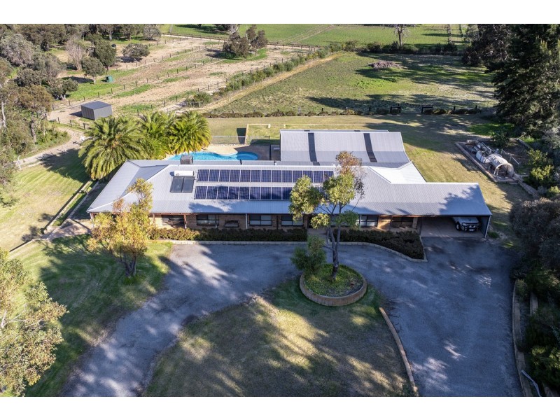 111 Mallee Drive, Karnup WA 6176