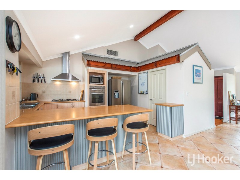 111 Mallee Drive, Karnup WA 6176