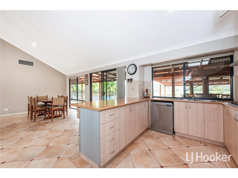 111 Mallee Drive, Karnup WA 6176