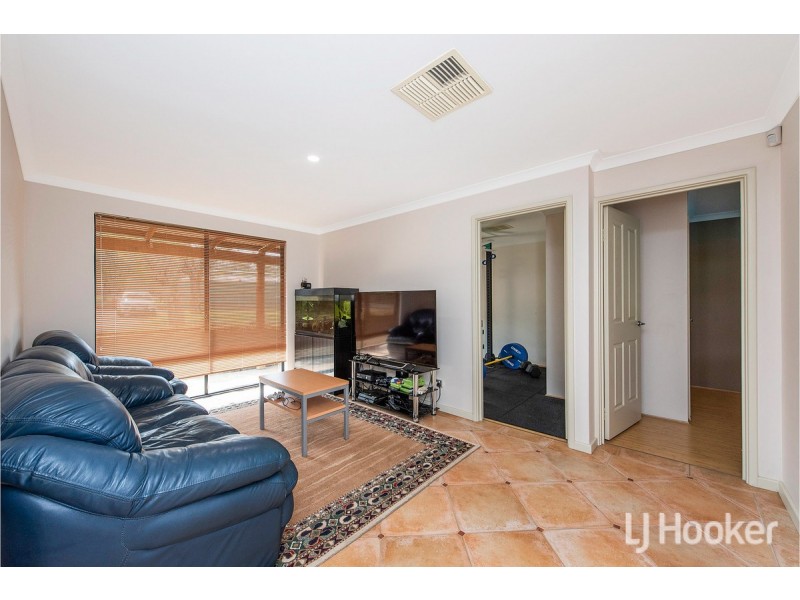 111 Mallee Drive, Karnup WA 6176