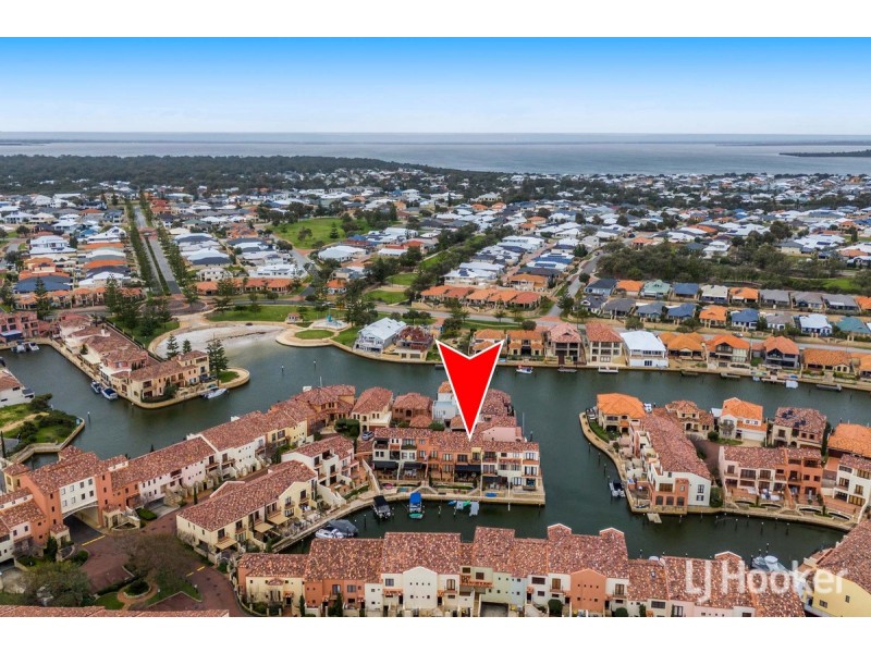 102/18 Port Quays, Wannanup WA 6210