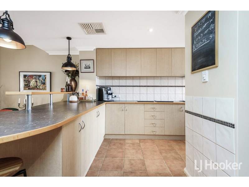 102/18 Port Quays, Wannanup WA 6210