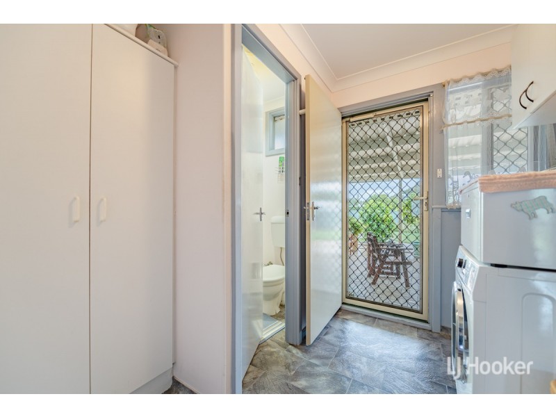 4 Banjup Road, Greenfields WA 6210