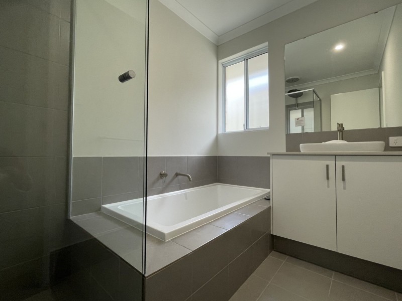 7 Matilda Rise, Wannanup WA 6210