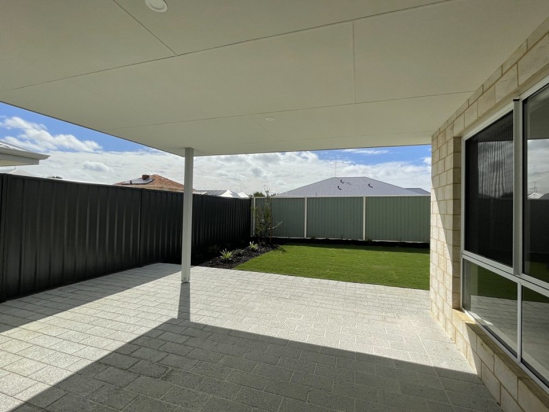 7 Matilda Rise, Wannanup WA 6210