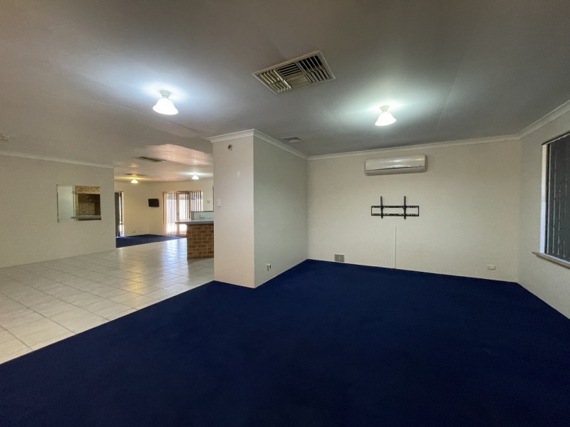 4 Wardell Loop, Dudley Park WA 6210