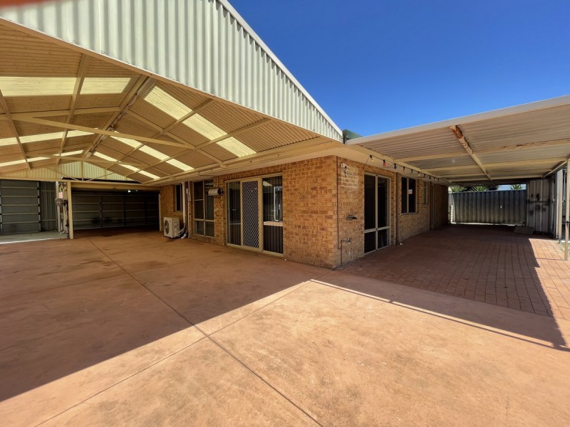 4 Wardell Loop, Dudley Park WA 6210