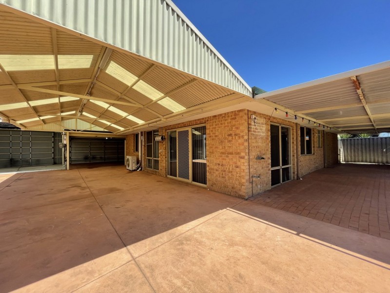4 Wardell Loop, Dudley Park WA 6210