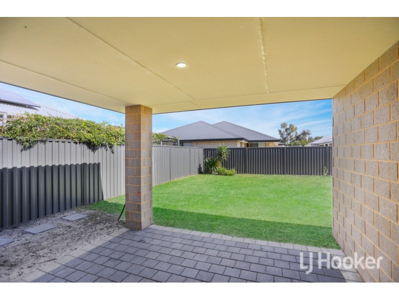 11 Broadhurst Avenue, Ravenswood WA 6208