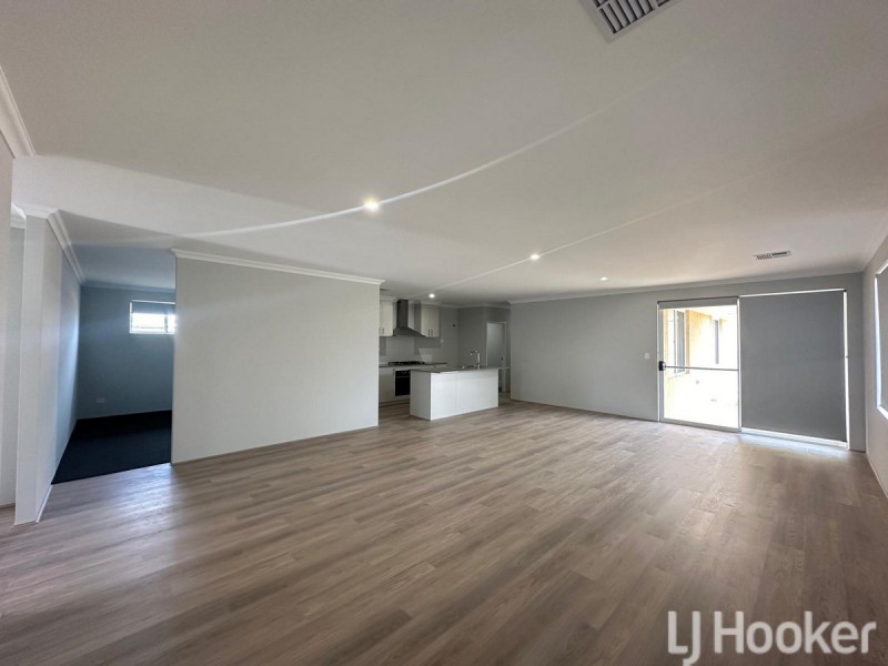 16 Nyabing Pass, Dawesville WA 6211