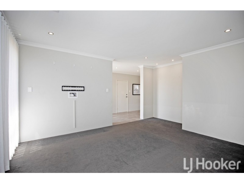 27 Tuscan Way, Karnup WA 6176