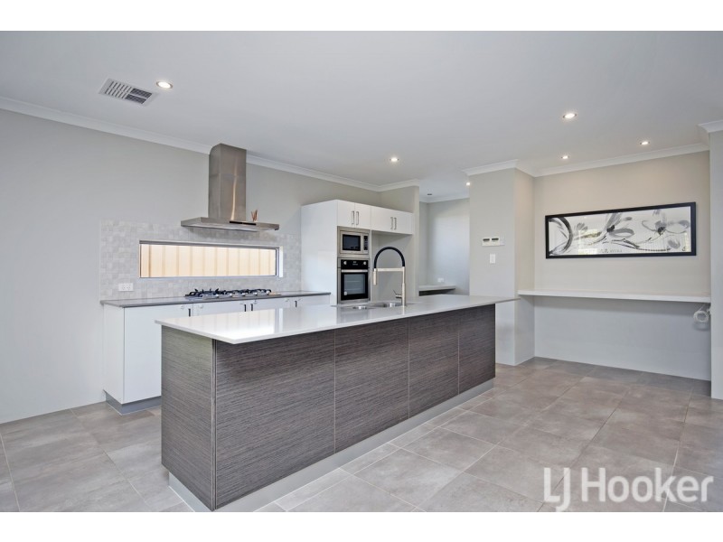27 Tuscan Way, Karnup WA 6176