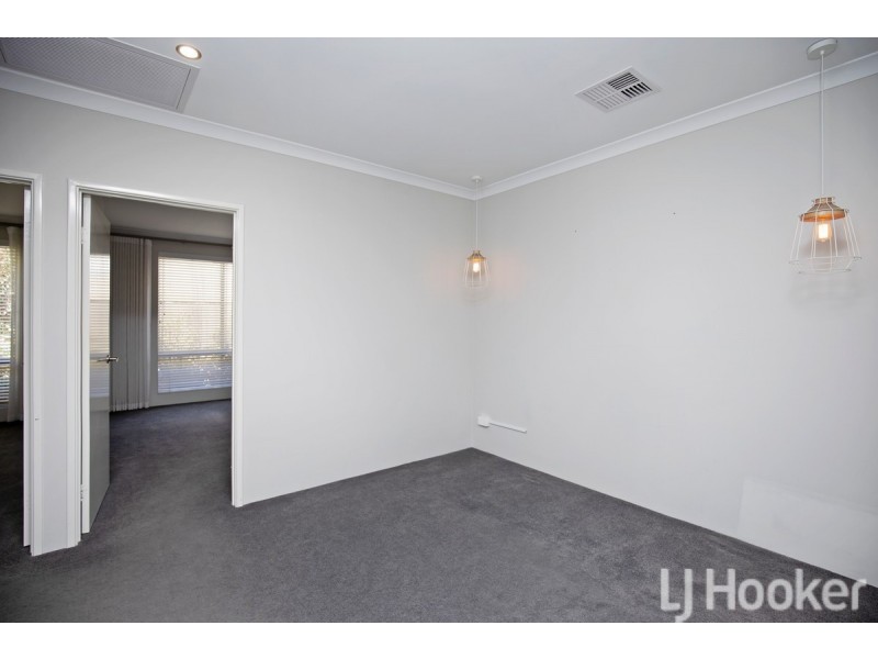27 Tuscan Way, Karnup WA 6176
