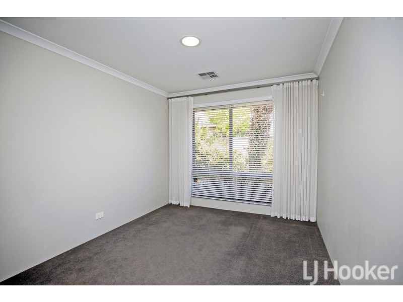 27 Tuscan Way, Karnup WA 6176