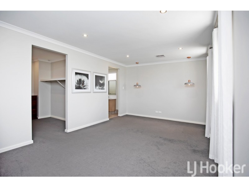 27 Tuscan Way, Karnup WA 6176