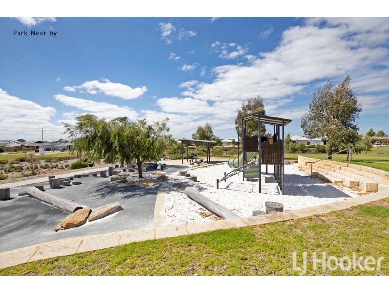 27 Tuscan Way, Karnup WA 6176